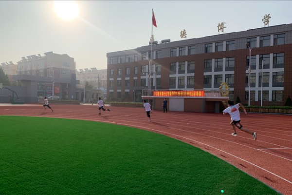 证券配资门户网 “8点到校”或将退出历史舞台，明年9月，上学到校时间要改变？
